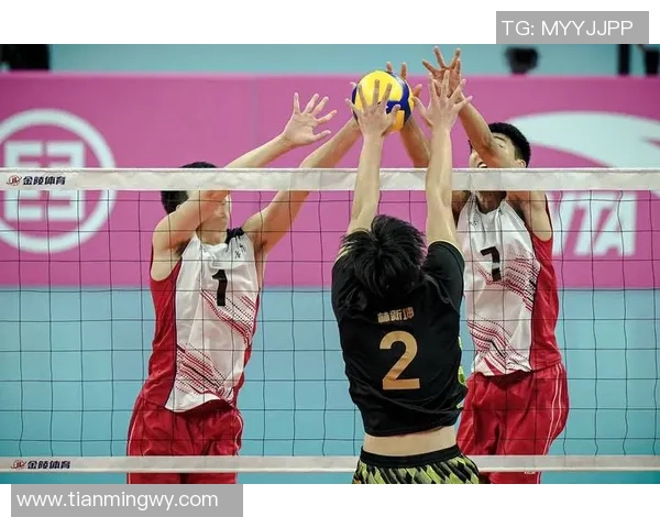 重庆排球队灵活性创新高引发全国关注排球运动新风潮