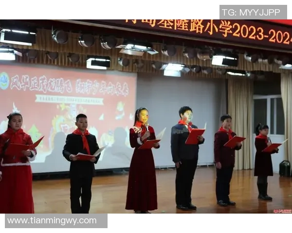 足球巨星齐贺龙年送祝福展现团结与希望的美好愿景